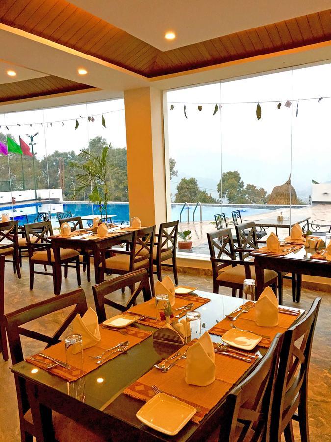 Himalayan Front Hotel By Kgh Group Pokhara Zewnętrze zdjęcie