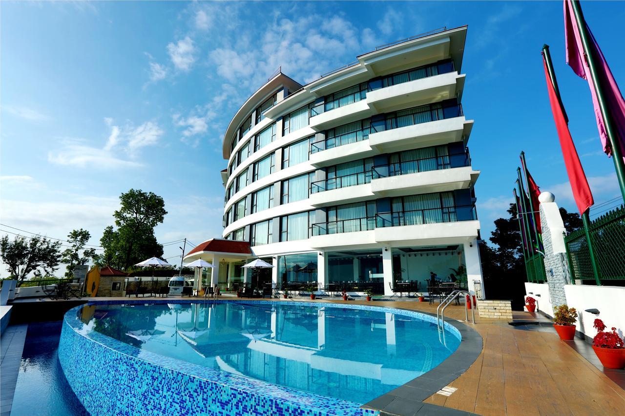 Himalayan Front Hotel By Kgh Group Pokhara Zewnętrze zdjęcie