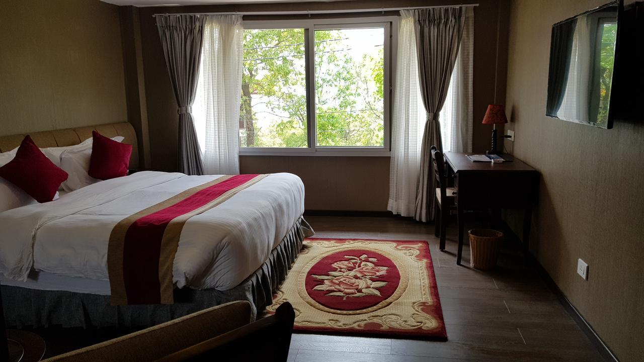 Himalayan Front Hotel By Kgh Group Pokhara Zewnętrze zdjęcie
